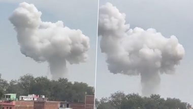 Uttar Pradesh Fire Video: Massive Blaze Erupts at Firecracker Factory in Kaushambi; Rescue Operation Underway (Watch Video)